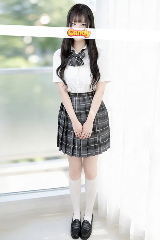 山﨑かえで（22）写真