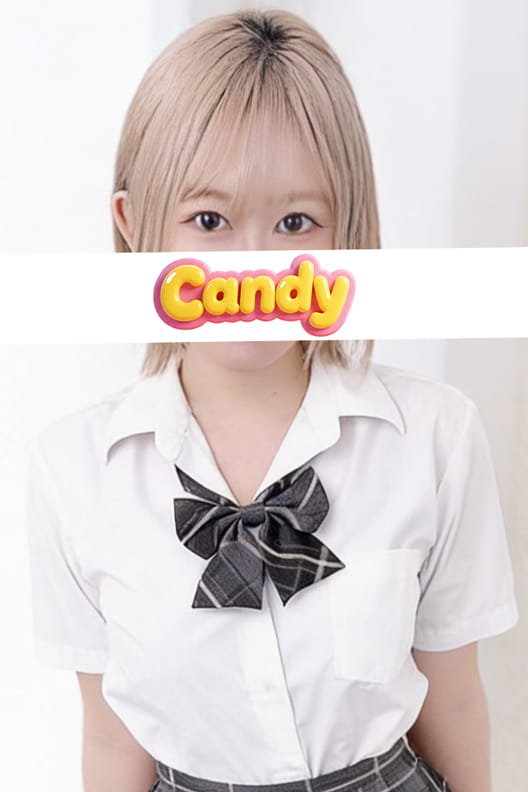 豊田れいな（22）